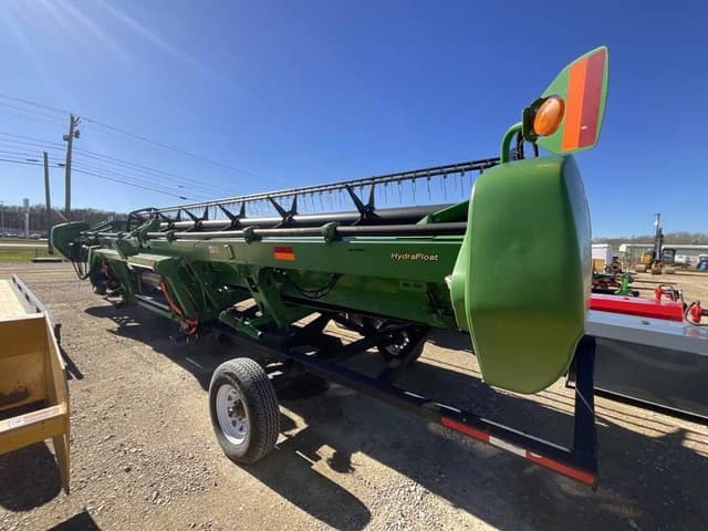 Image of John Deere 630D equipment image 4