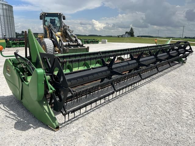 Image of John Deere 630F equipment image 1