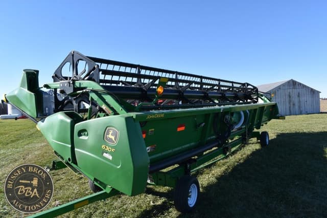 Image of John Deere 630F equipment image 3