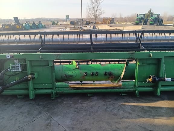 Image of John Deere 630F equipment image 3