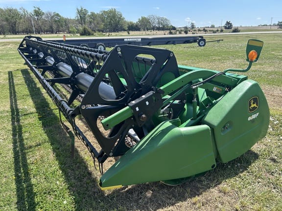 Main image John Deere 630F