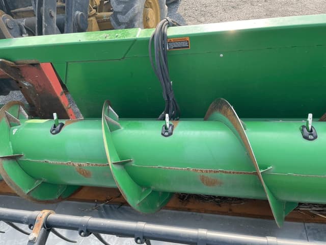 Image of John Deere 630F equipment image 4