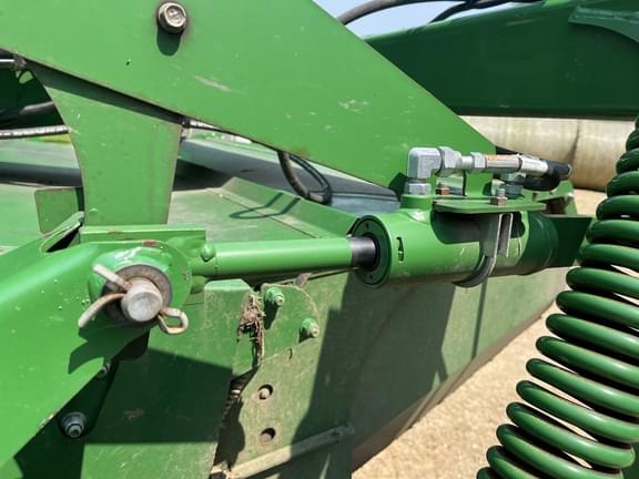 Image of John Deere 635 equipment image 1