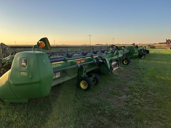 2013 John Deere 635D Equipment Image0