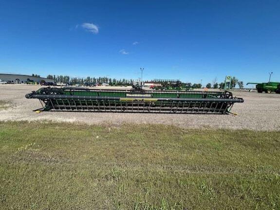 Image of John Deere 635F equipment image 2