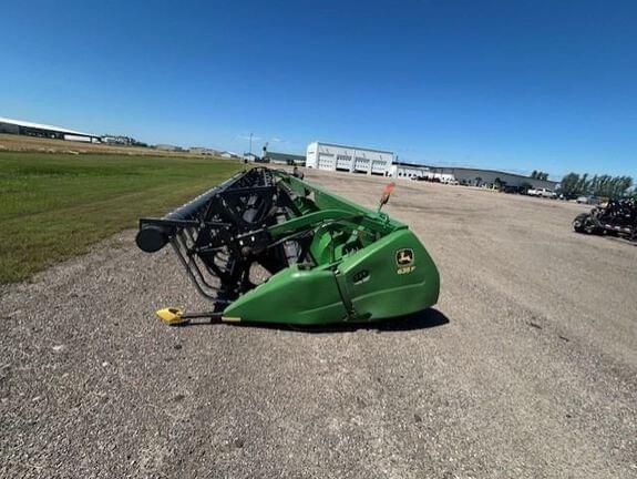 Image of John Deere 635F equipment image 3