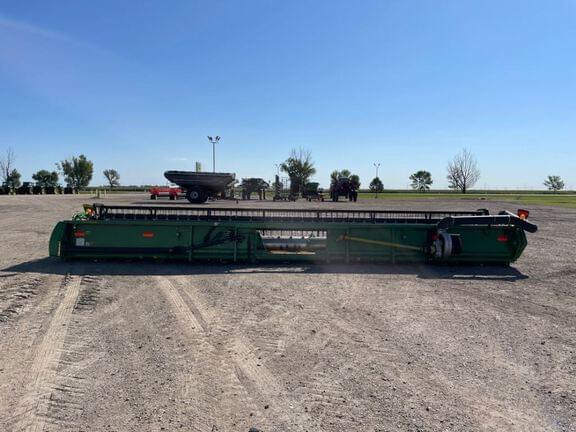 Image of John Deere 635F equipment image 3