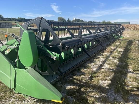 Image of John Deere 635F equipment image 2
