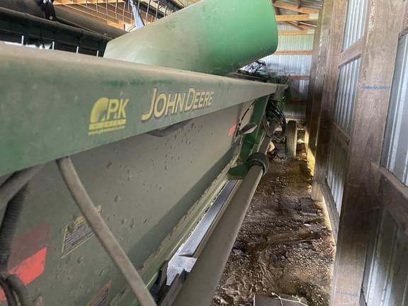 Image of John Deere 635F equipment image 2