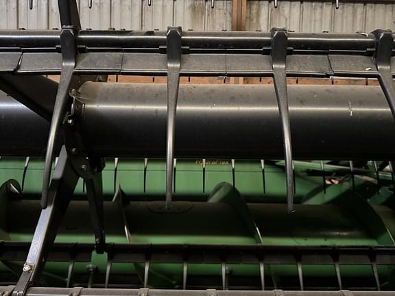 Image of John Deere 635F equipment image 4