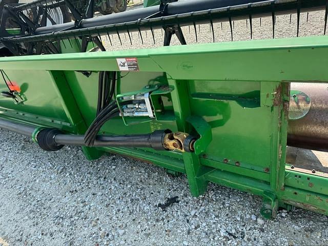 Image of John Deere 635F equipment image 3