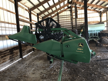 Main image John Deere 635F