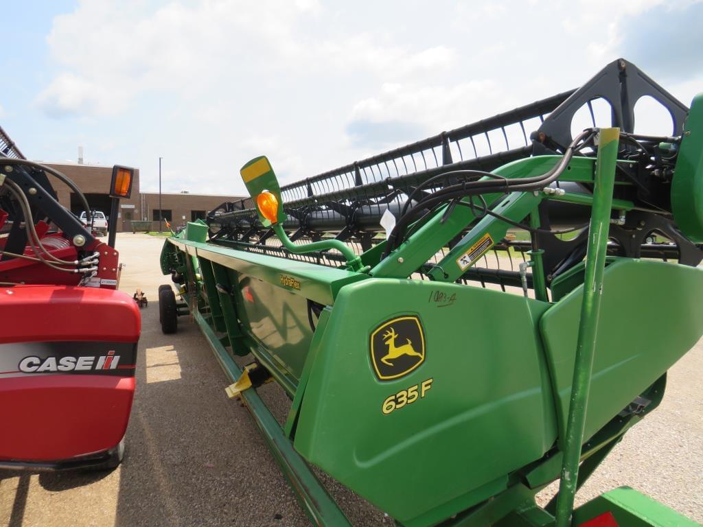 Image of John Deere 635F Primary image