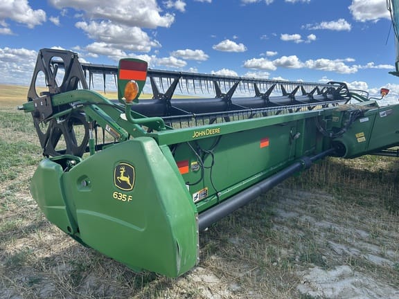 2013 John Deere 635F Equipment Image0