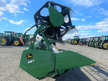 Main image John Deere 635F