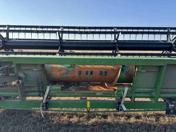 Image of John Deere 635F equipment image 2