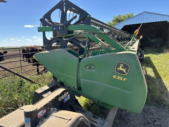 Image of John Deere 635F Primary image