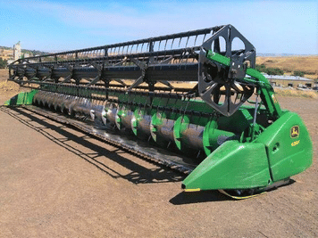 Main image John Deere 635F