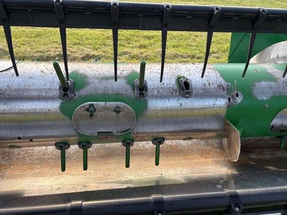 Image of John Deere 635F equipment image 3