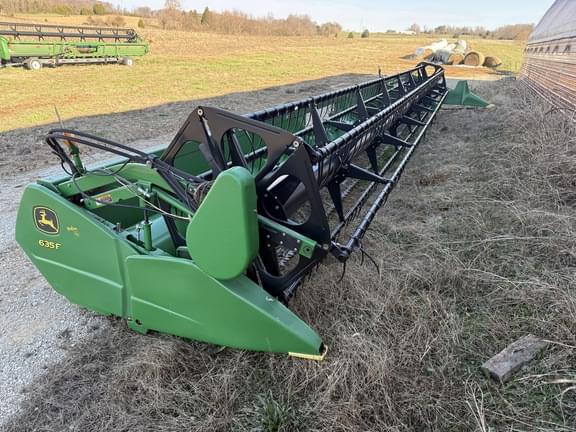 Image of John Deere 635F equipment image 1