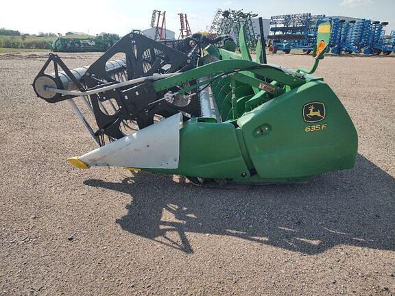 Image of John Deere 635F equipment image 1