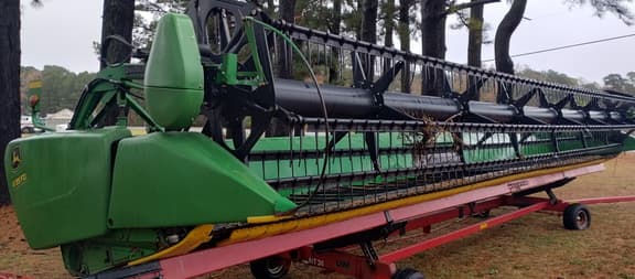 Image of John Deere 635FD equipment image 4