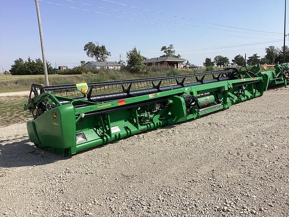 Image of John Deere 635FD equipment image 3