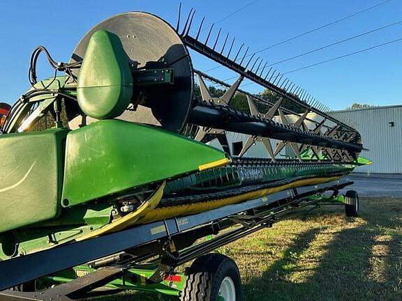 Image of John Deere 635FD equipment image 4