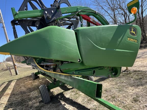 Image of John Deere 635FD Primary image