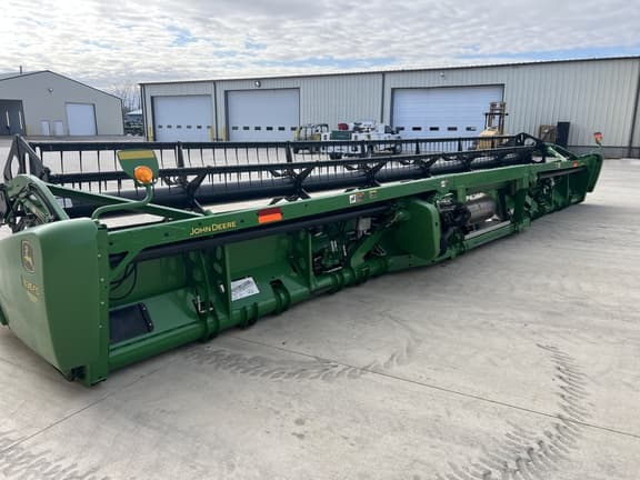 Image of John Deere 635FD equipment image 4