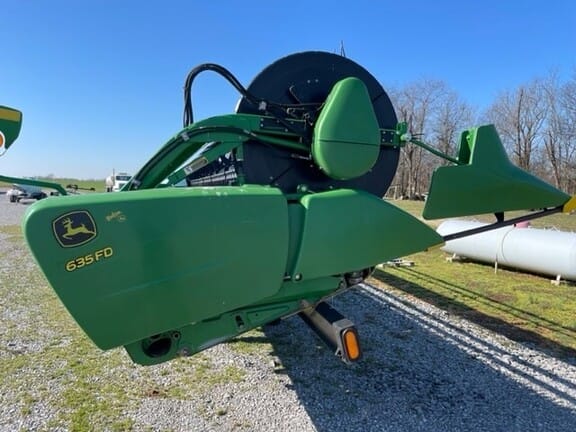Main image John Deere 635FD