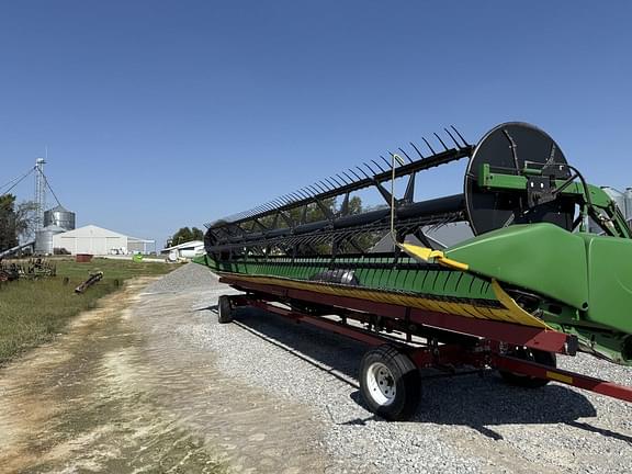 Image of John Deere 635FD equipment image 3