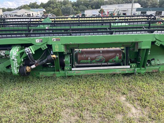 Image of John Deere 635FD equipment image 2
