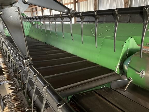 Image of John Deere 635FD equipment image 4
