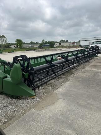 Image of John Deere 635FD equipment image 3