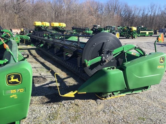 Main image John Deere 635FD