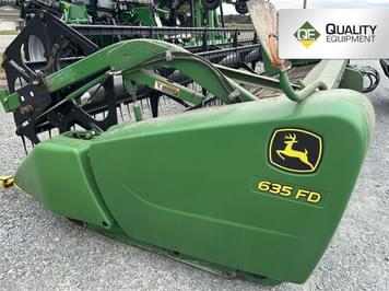 Main image John Deere 635FD