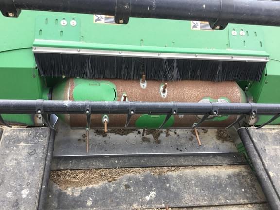 Image of John Deere 635FD equipment image 4