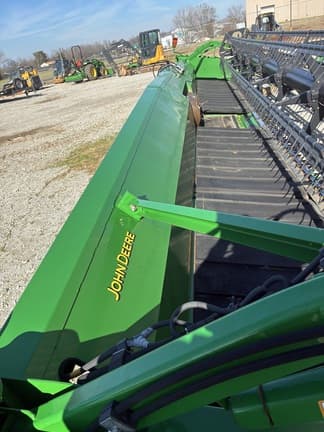 Image of John Deere 635FD equipment image 2