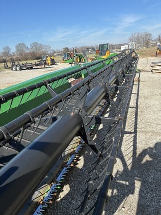 Image of John Deere 635FD equipment image 1