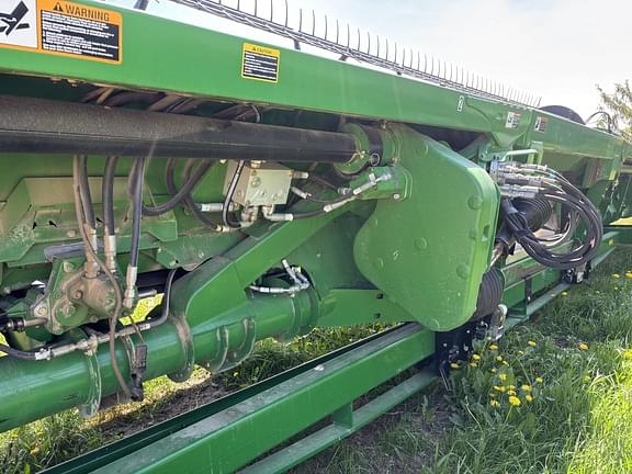Image of John Deere 635FD equipment image 2