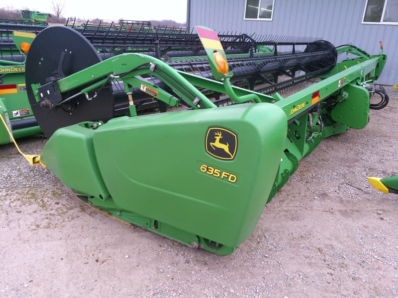 Image of John Deere 635FD Primary image