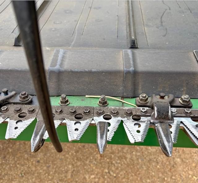 Image of John Deere 635FD equipment image 4