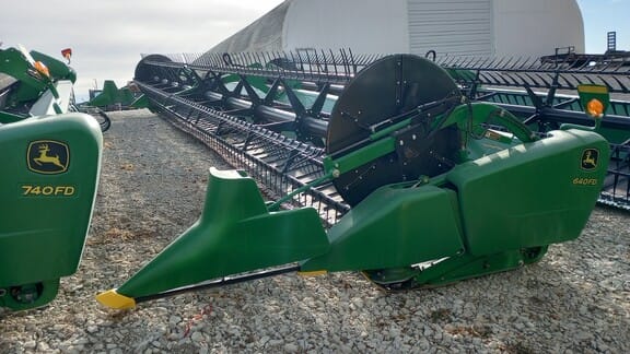 Main image John Deere 640FD