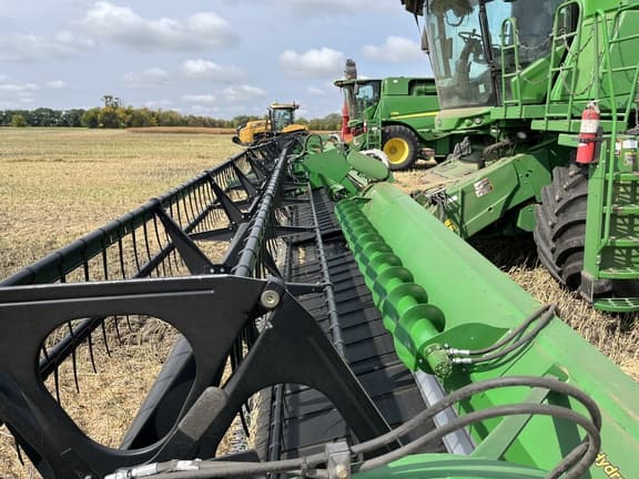 Image of John Deere 640FD equipment image 1