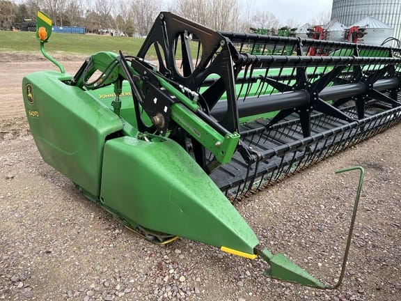 Main image John Deere 640FD