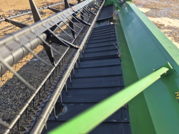 Image of John Deere 640FD equipment image 3