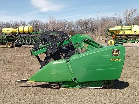 Image of John Deere 640FD equipment image 1