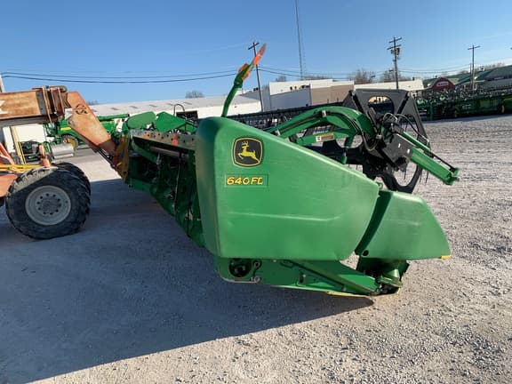 Image of John Deere 640FD equipment image 4