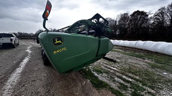 Image of John Deere 640FD equipment image 3
